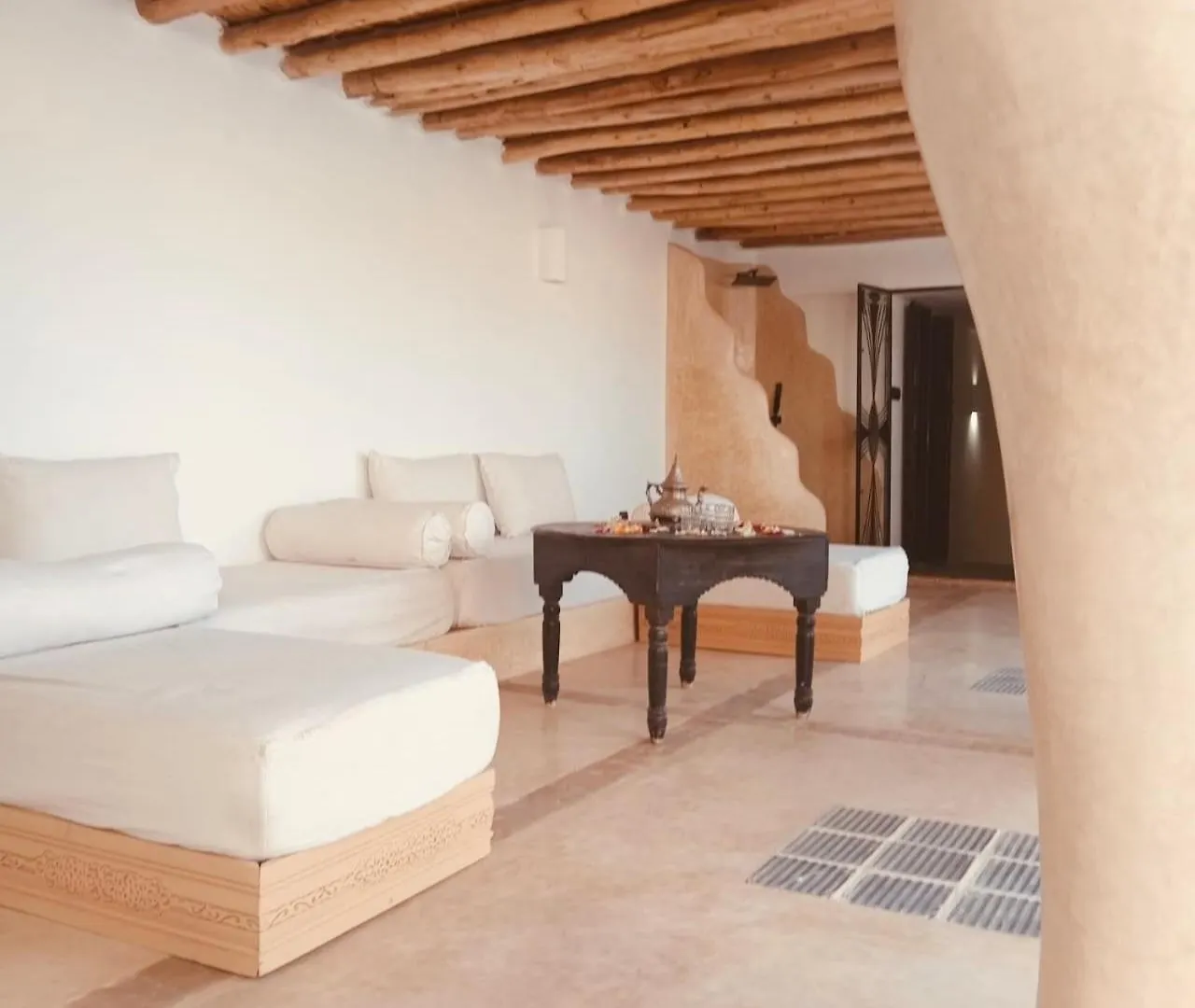 Riad Le Jardin Des Matieres Marrakesh