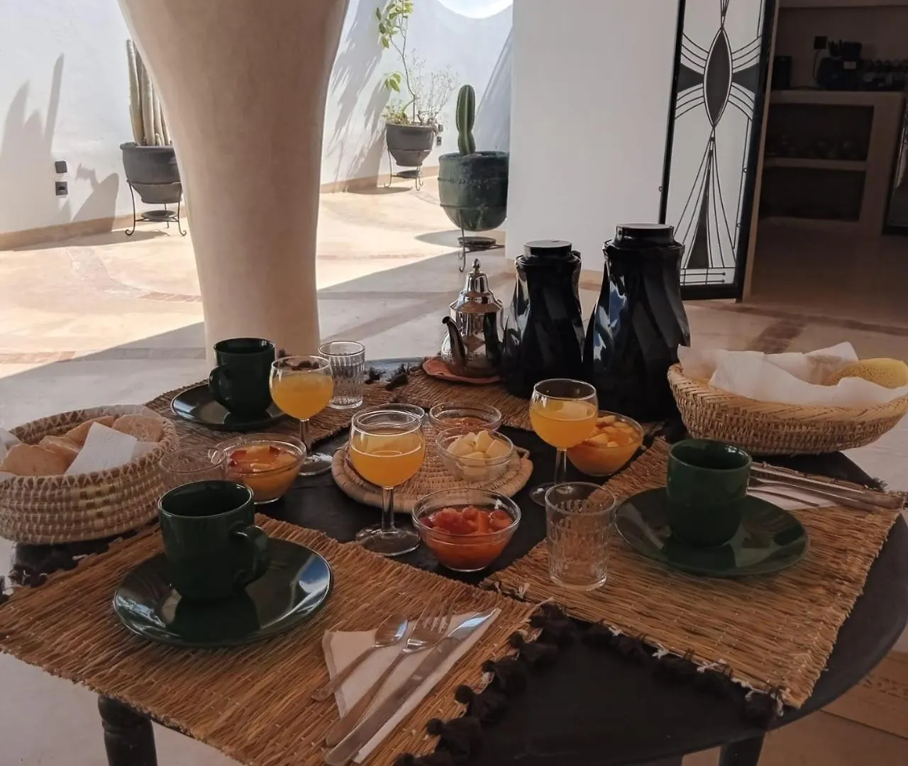 Riad Le Jardin Des Matieres Marrakesh